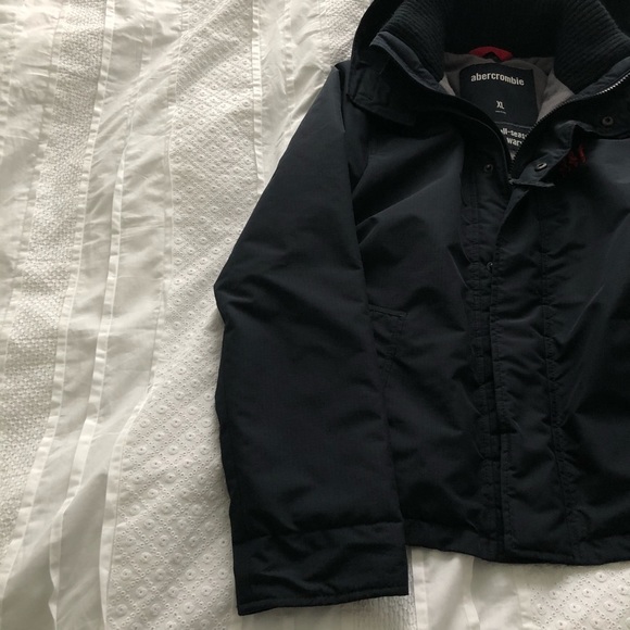 Abercrombie all season Jacket - Picture 3 of 3